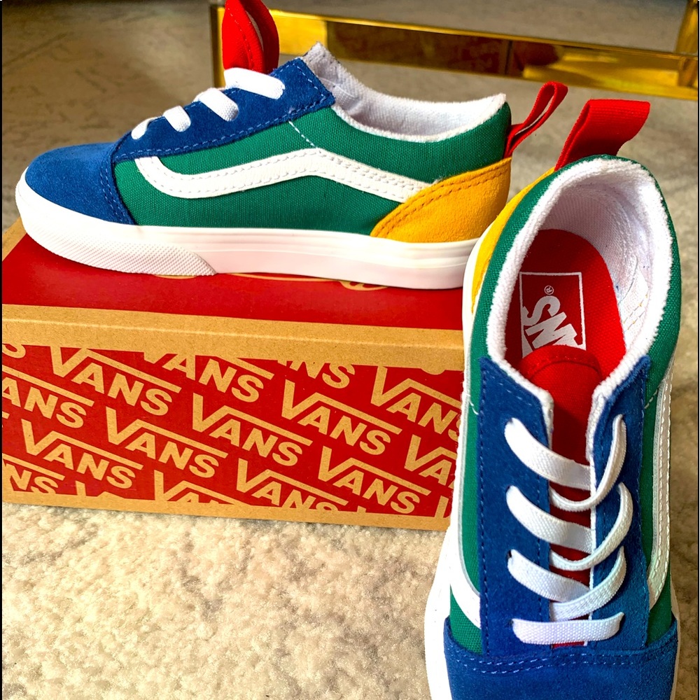 Vans boys sneakers size 10, never worn, new!